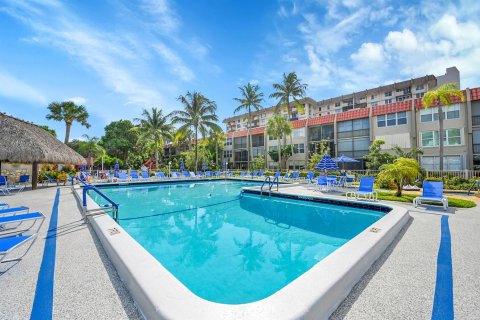 Copropriété à vendre à Pompano Beach, Floride: 2 chambres, 96.15 m2 № 2180628 - photo 24