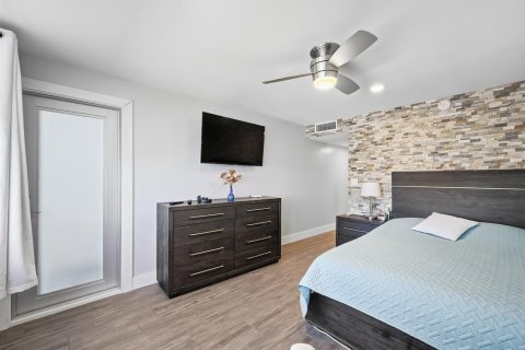 Copropriété à vendre à Pompano Beach, Floride: 2 chambres, 96.15 m2 № 2180628 - photo 11