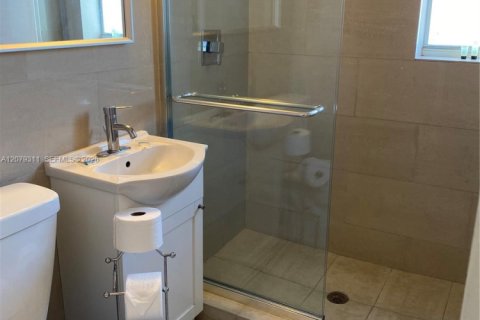 Apartamento en alquiler en Miami Beach, Florida, 2 dormitorios № 2339936 - foto 6