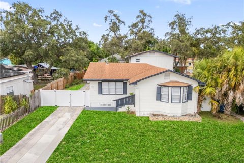 Villa ou maison à Clearwater, Floride 5 chambres, 186.64 m2 № 2405679