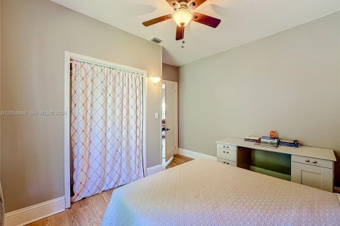 Casa en venta en Hollywood, Florida, 4 dormitorios, 290.32 m2 № 2087976 - foto 30