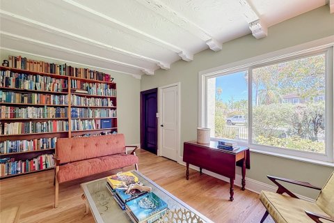 Casa en venta en Hollywood, Florida, 4 dormitorios, 290.32 m2 № 2087976 - foto 3