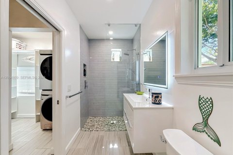 Casa en venta en Hollywood, Florida, 4 dormitorios, 290.32 m2 № 2087976 - foto 22