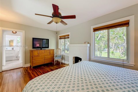 Casa en venta en Hollywood, Florida, 4 dormitorios, 290.32 m2 № 2087976 - foto 19