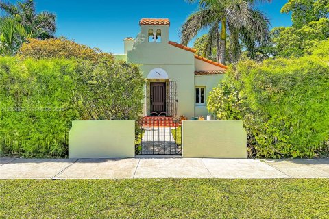 Villa ou maison à Hollywood, Floride 4 chambres, 290.32 m2 № 2087976