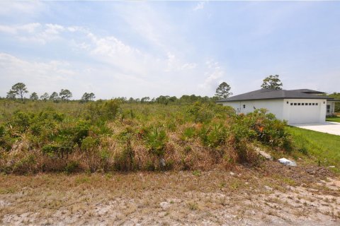 Propiedad comercial en Sebring, Florida № 2158323