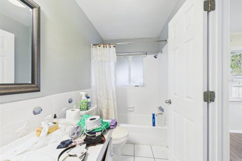 House in Haines City, Florida 3 bedrooms, 162.02 sq.m. № 1320276 - photo 26
