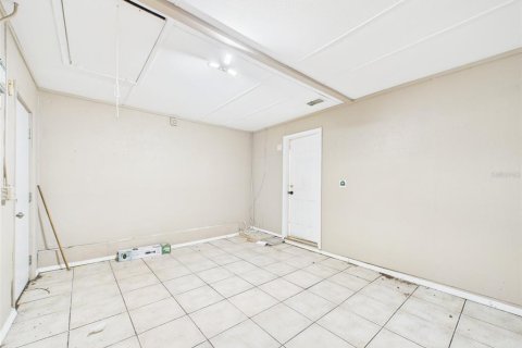 House in Haines City, Florida 3 bedrooms, 162.02 sq.m. № 1320276 - photo 4