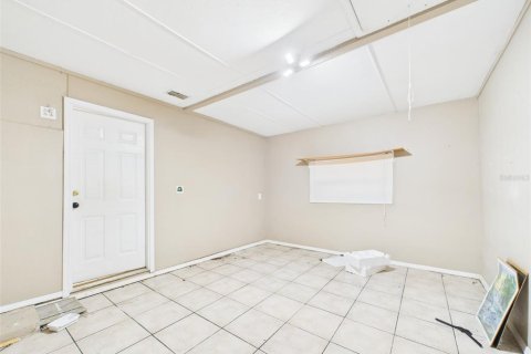 House in Haines City, Florida 3 bedrooms, 162.02 sq.m. № 1320276 - photo 6