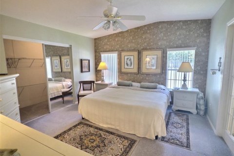 Apartment in Largo, Florida 3 bedrooms, 142.05 sq.m. № 2196909 - photo 17