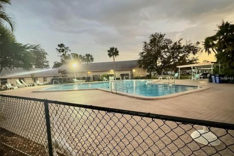 Apartment in Largo, Florida 3 bedrooms, 142.05 sq.m. № 2196909 - photo 30