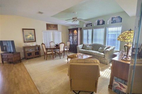 Apartment in Largo, Florida 3 bedrooms, 142.05 sq.m. № 2196909 - photo 4