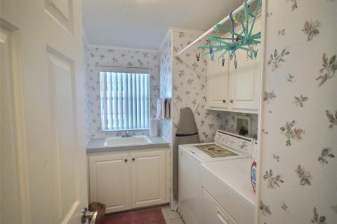 Apartment in Largo, Florida 3 bedrooms, 142.05 sq.m. № 2196909 - photo 6