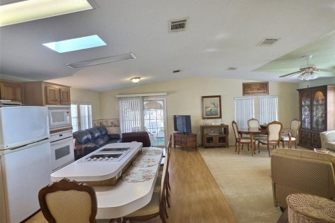 Apartment in Largo, Florida 3 bedrooms, 142.05 sq.m. № 2196909 - photo 9