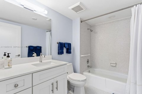 Купить кондоминиум в Джуно-Бич, Флорида 2 спальни, 163.51м2, № 2048425 - фото 27