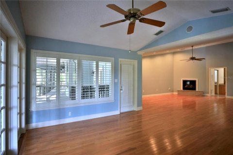 House in Dunnellon, Florida 5 bedrooms, 561.13 sq.m. № 2224989 - photo 13