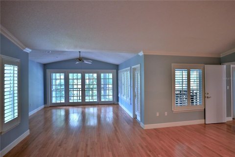 House in Dunnellon, Florida 5 bedrooms, 561.13 sq.m. № 2224989 - photo 25