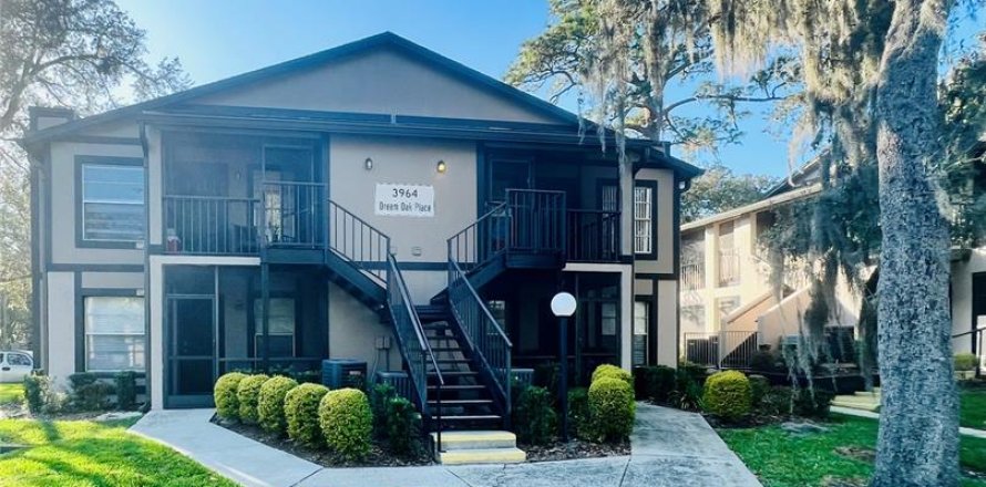 Condominio en Tampa, Florida, 2 dormitorios № 1829298