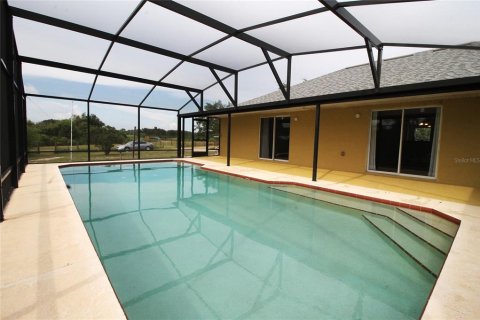 House in Groveland, Florida 3 bedrooms, 125.42 sq.m. № 1865985 - photo 21