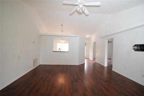House in Groveland, Florida 3 bedrooms, 125.42 sq.m. № 1865985 - photo 7
