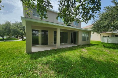 House in Clermont, Florida 5 bedrooms, 255.67 sq.m. № 1792316 - photo 2