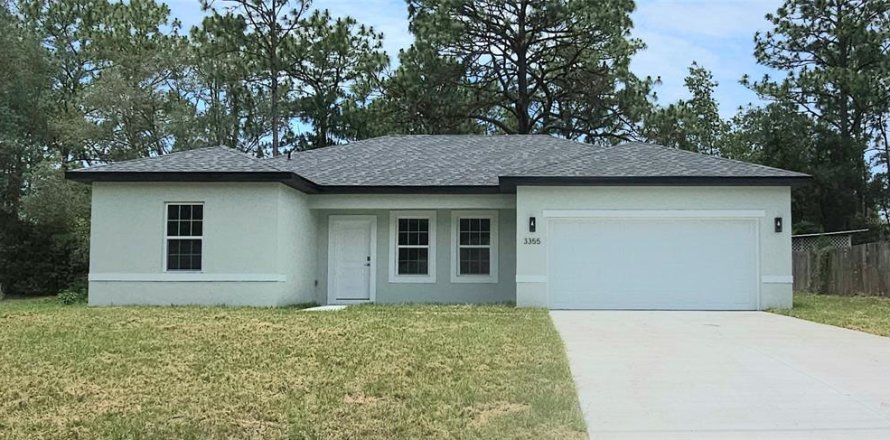 House in Citrus Springs, Florida 4 bedrooms, 146.79 sq.m. № 2156598