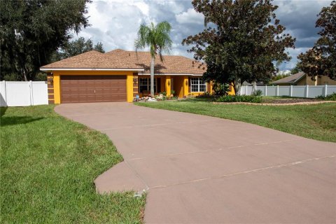 Casa en Lakeland, Florida 4 dormitorios, 208.38 m2 № 2361018