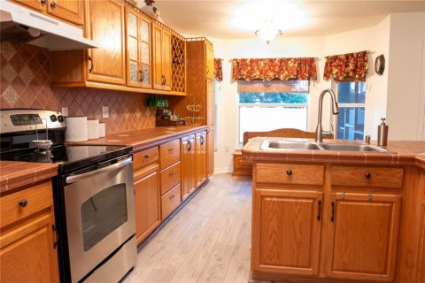Villa ou maison à vendre à Lakeland, Floride: 4 chambres, 208.38 m2 № 2361018 - photo 21