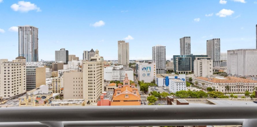 Condo à Miami, Floride, 1 chambre  № 2028955