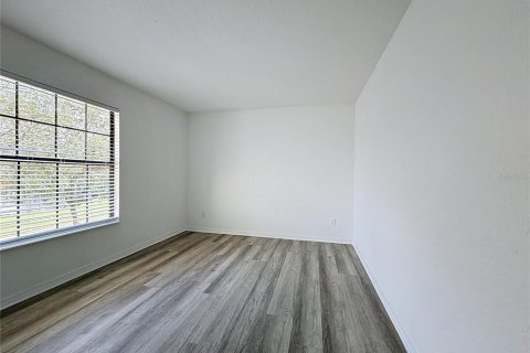 House in Clermont, Florida 4 bedrooms, 192.49 sq.m. № 2209838 - photo 10