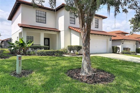 House in Clermont, Florida 4 bedrooms, 192.49 sq.m. № 2209838 - photo 17