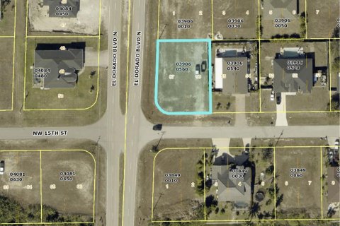 Terrain à Cape Coral, Floride № 2389283