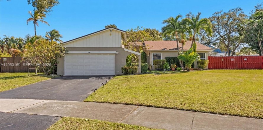 Villa ou maison à Deerfield Beach, Floride 3 chambres, 122.17 m2 № 2024232