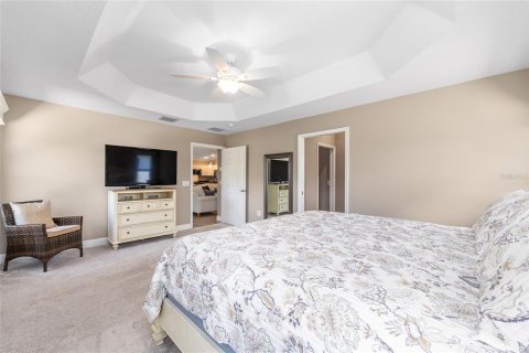 House in The Villages, Florida 3 bedrooms, 188.5 sq.m. № 1869331 - photo 15