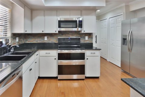 Casa en venta en Tarpon Springs, Florida, 3 dormitorios, 286.98 m2 № 1586660 - foto 23