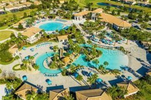 Condominio en venta en Davenport, Florida, 3 dormitorios, 166.02 m2 № 2107409 - foto 17