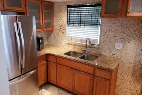 Condo in Winter Park, Florida, 1 bedroom  № 1776917 - photo 4