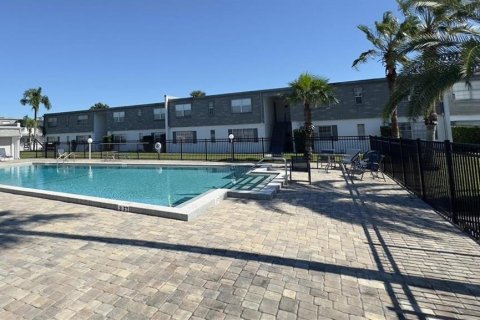 Condo in Winter Park, Florida, 1 bedroom  № 1776917 - photo 16