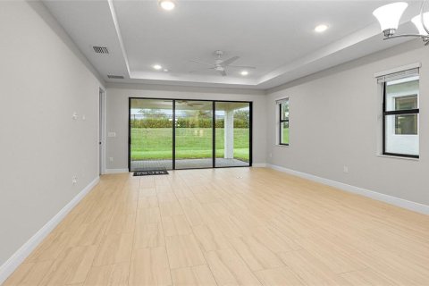 House in Lakewood Ranch, Florida 2 bedrooms, 155.61 sq.m. № 1851587 - photo 19
