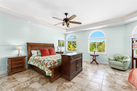 Купить виллу или дом в Биг-Пайн-Ки, Флорида 3 спальни, 435.43м2, № 1981470 - фото 27