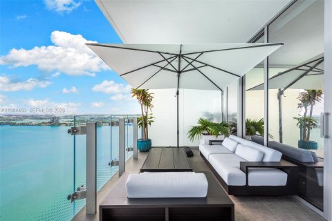 Купить кондоминиум в Майами, Флорида 4 спальни, 219.99м2, № 2045678 - фото 17