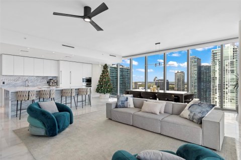 Купить кондоминиум в Майами, Флорида 4 спальни, 219.99м2, № 2045678 - фото 3