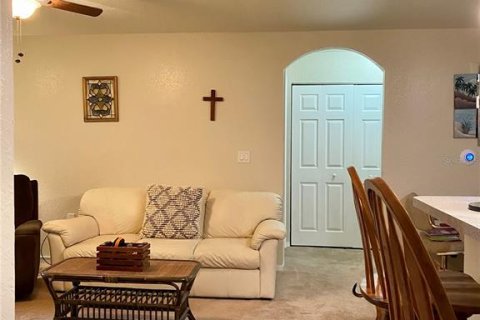 Condo in Bradenton, Florida, 2 bedrooms  № 1642771 - photo 5