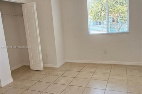 Touwnhouse à vendre à Riviera Beach, Floride: 2 chambres, 113.99 m2 № 2293273 - photo 20
