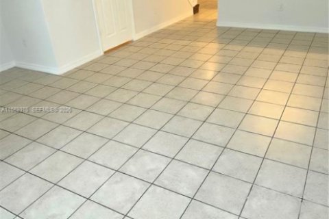 Touwnhouse à vendre à Riviera Beach, Floride: 2 chambres, 113.99 m2 № 2293273 - photo 25