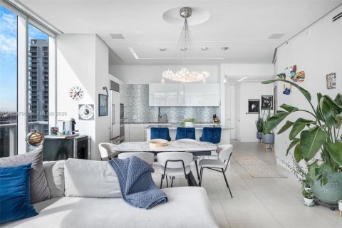 Купить кондоминиум в Майами, Флорида 3 спальни, 155.98м2, № 2046333 - фото 10