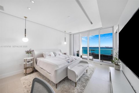 Купить кондоминиум в Майами, Флорида 3 спальни, 155.98м2, № 2046333 - фото 25