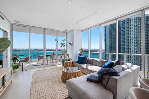 Купить кондоминиум в Майами, Флорида 3 спальни, 155.98м2, № 2046333 - фото 16