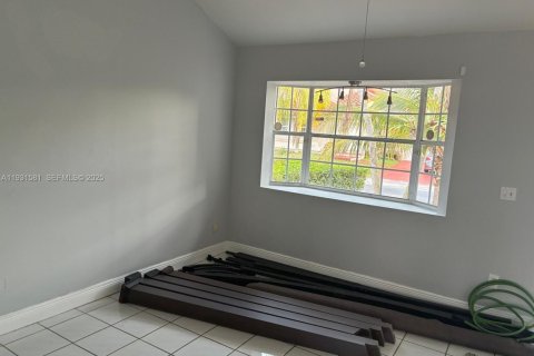 Снять в аренду виллу или дом в Майами, Флорида 2 спальни, 95.04м2, № 1992084 - фото 6