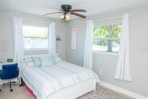 House in Apollo Beach, Florida 3 bedrooms, 128.95 sq.m. № 1744701 - photo 21